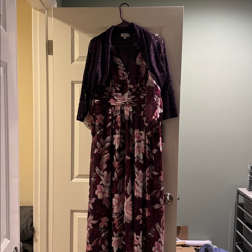 Jessica Howard Burgundy and Pink Floral Dress
